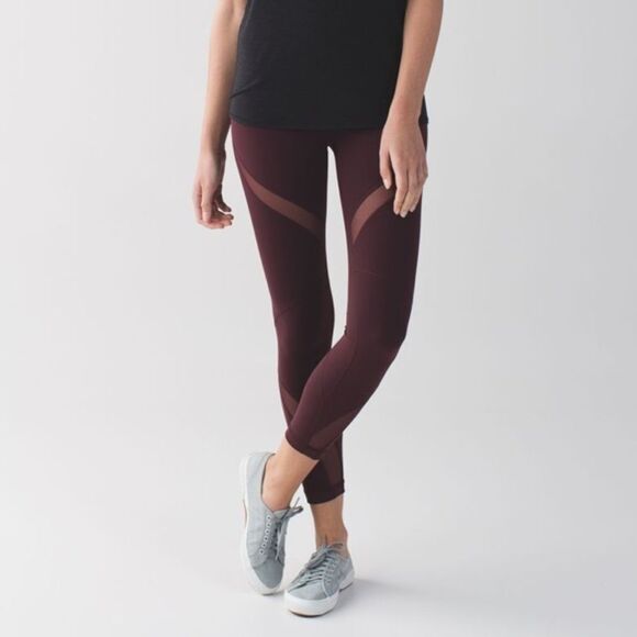 LULULEMON High Times Mesh Capri Leggings Burgundy Women’s Size 6 - Picture 2 of 7